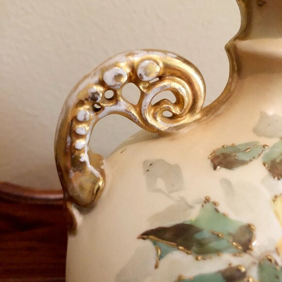 Antique Turn Teplitz RSTK Hand Painted Porcelain Vase With Gold Handles - Picture 6 of 11